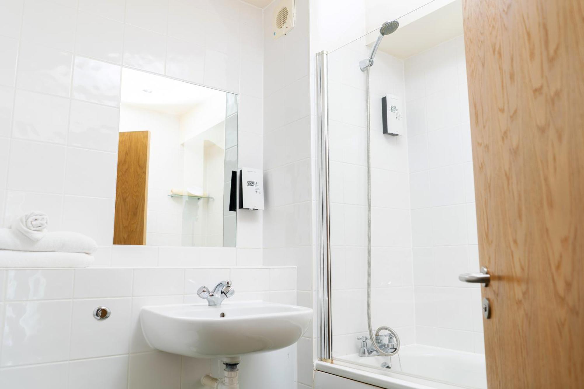 Croyde Bay Hotel Or Self Catering Ngoại thất bức ảnh